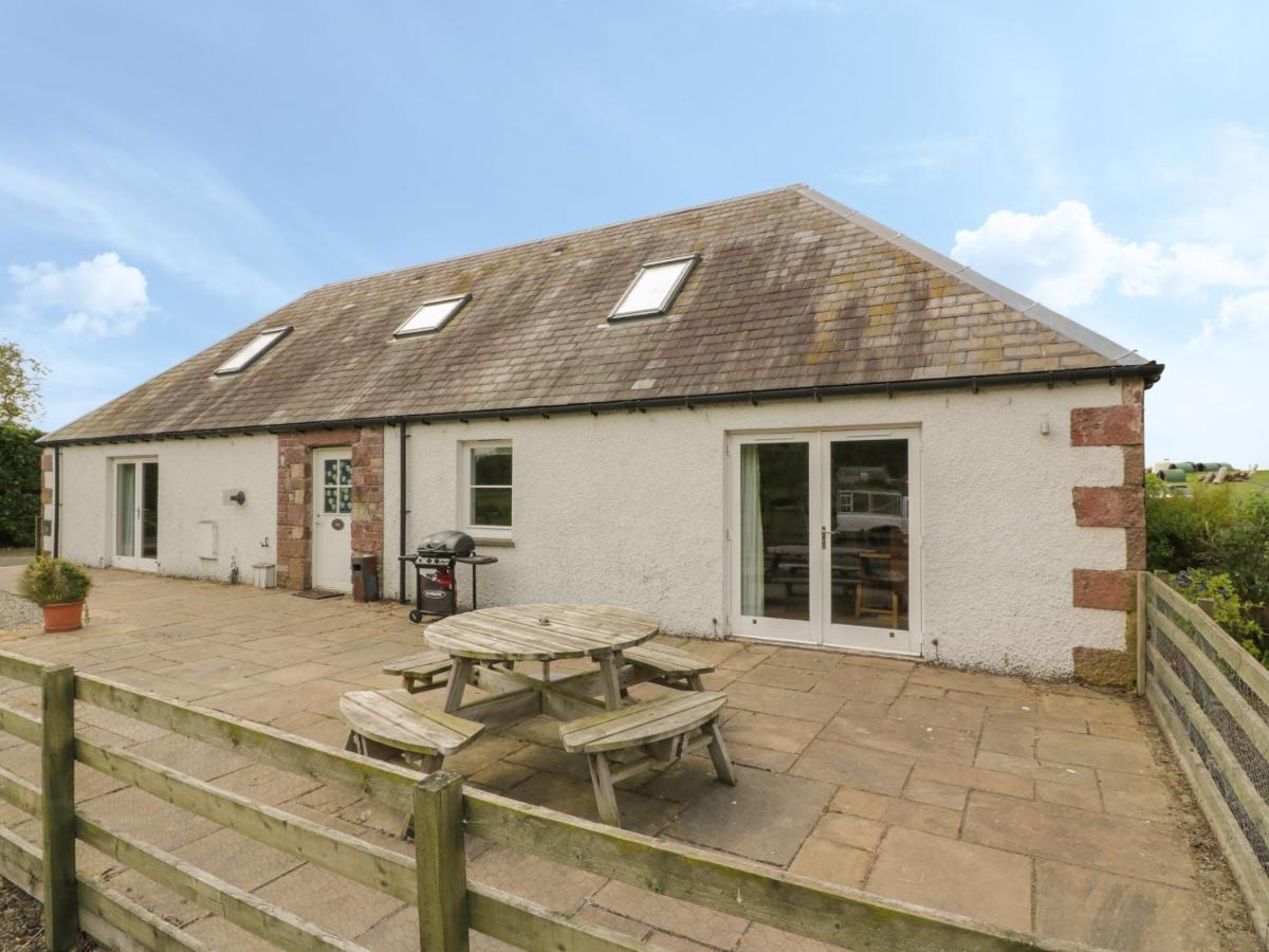 Lon Cottage Clunie Exterior photo